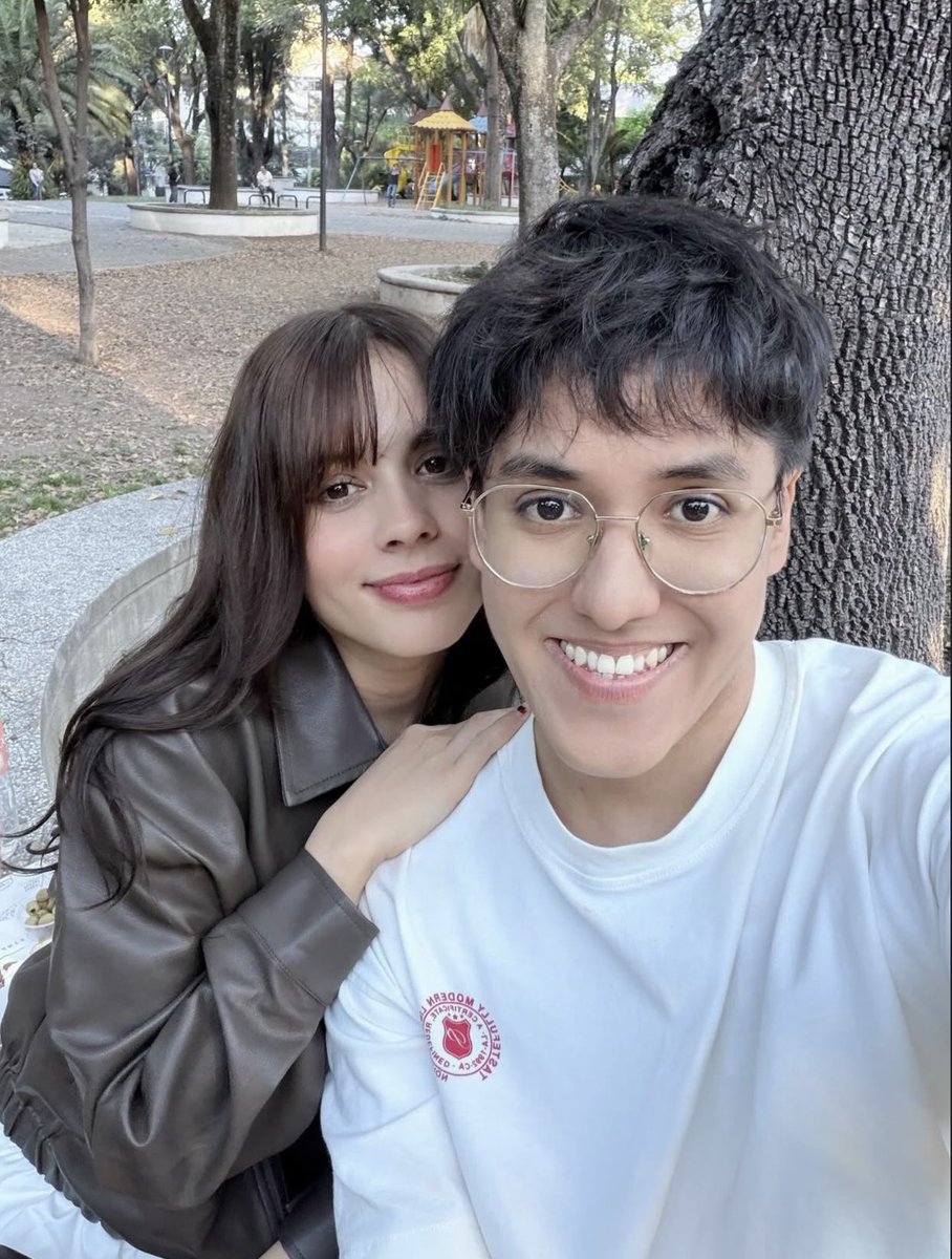 Daily wbns tweet media