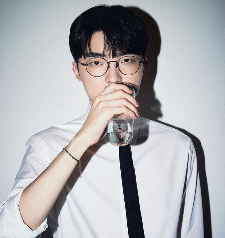 ilovefaker tweet media