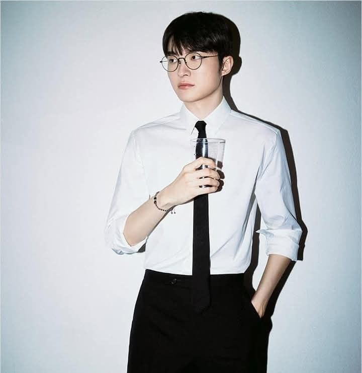 ilovefaker tweet media