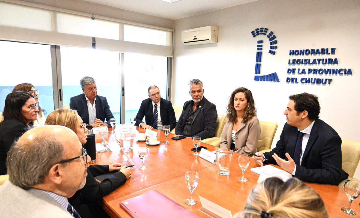 Gustavo Menna tweet media