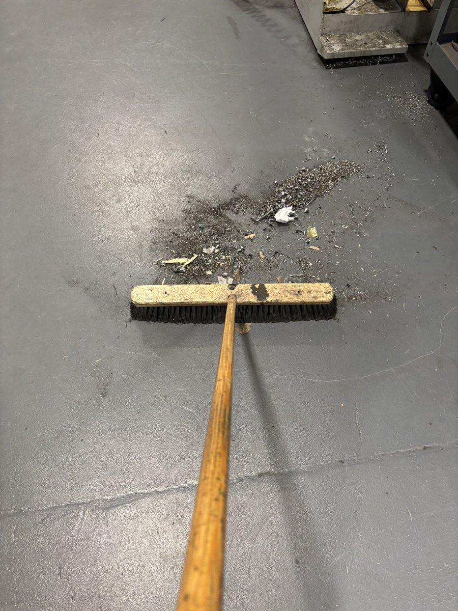 Eric Vallieres tweet media