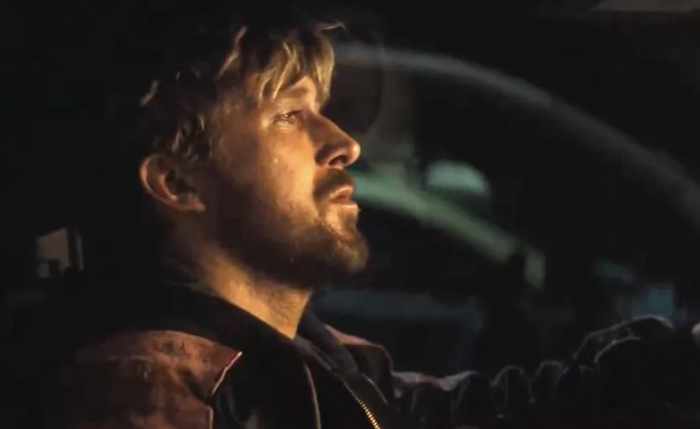 JillianChili's tweet photo. no one cries like Ryan Gosling https://t.co/1LK3IyJsVQ