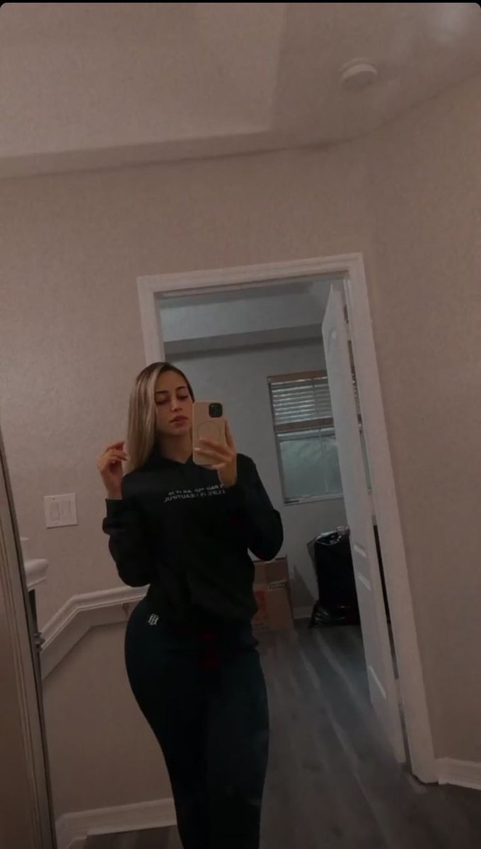 Mariam 🍑🌟😻💖 tweet media