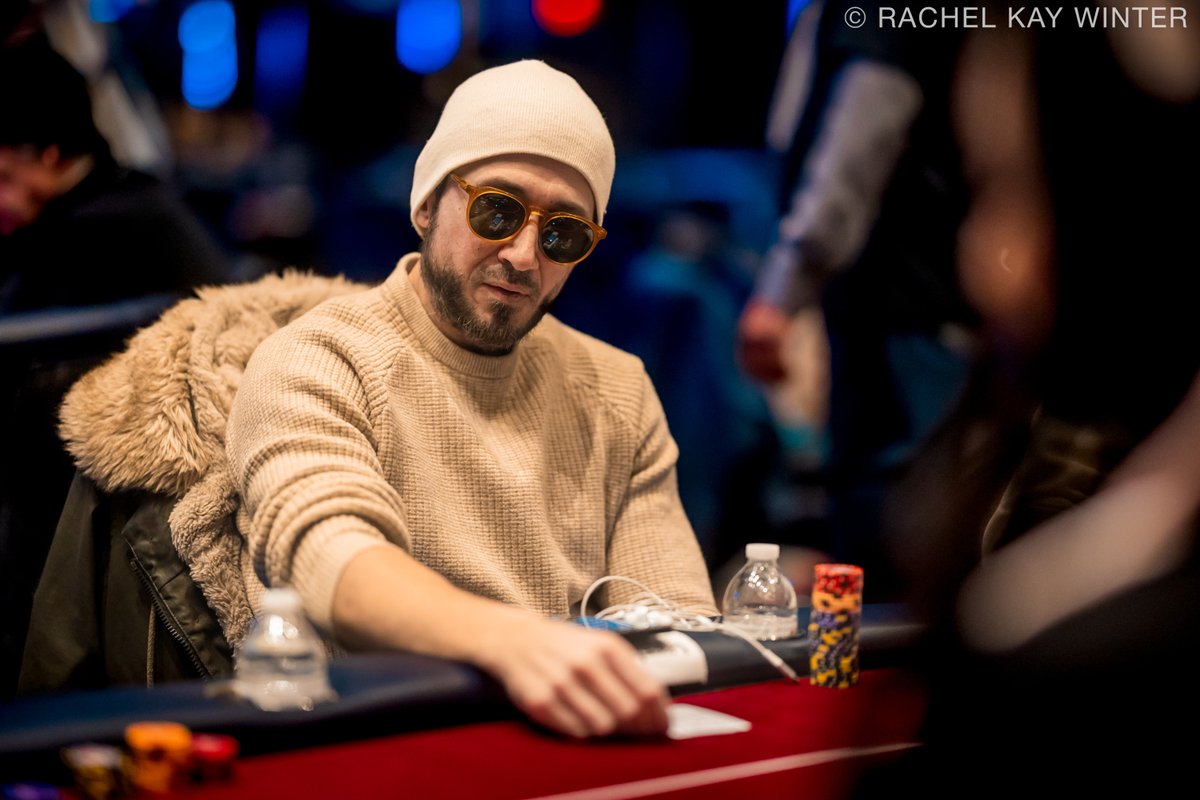 PokerNews tweet media