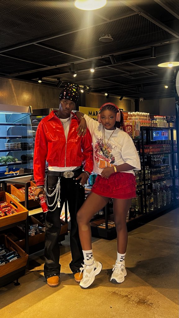 blaqboi_model tweet media