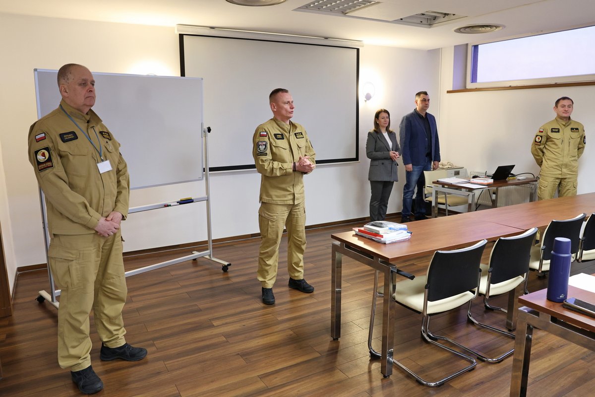 CS PSP w Częstochowie tweet media