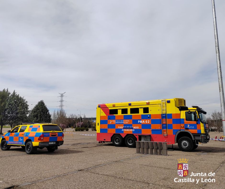 112cyl's tweet image. Medios de la Agencia de #ProtecciónCivil y #Emergencias de la @jcyl han participado esta tarde en un simulacro de accidente con múltiples víctimas en el estadio José Zorrilla de #Valladolid.
