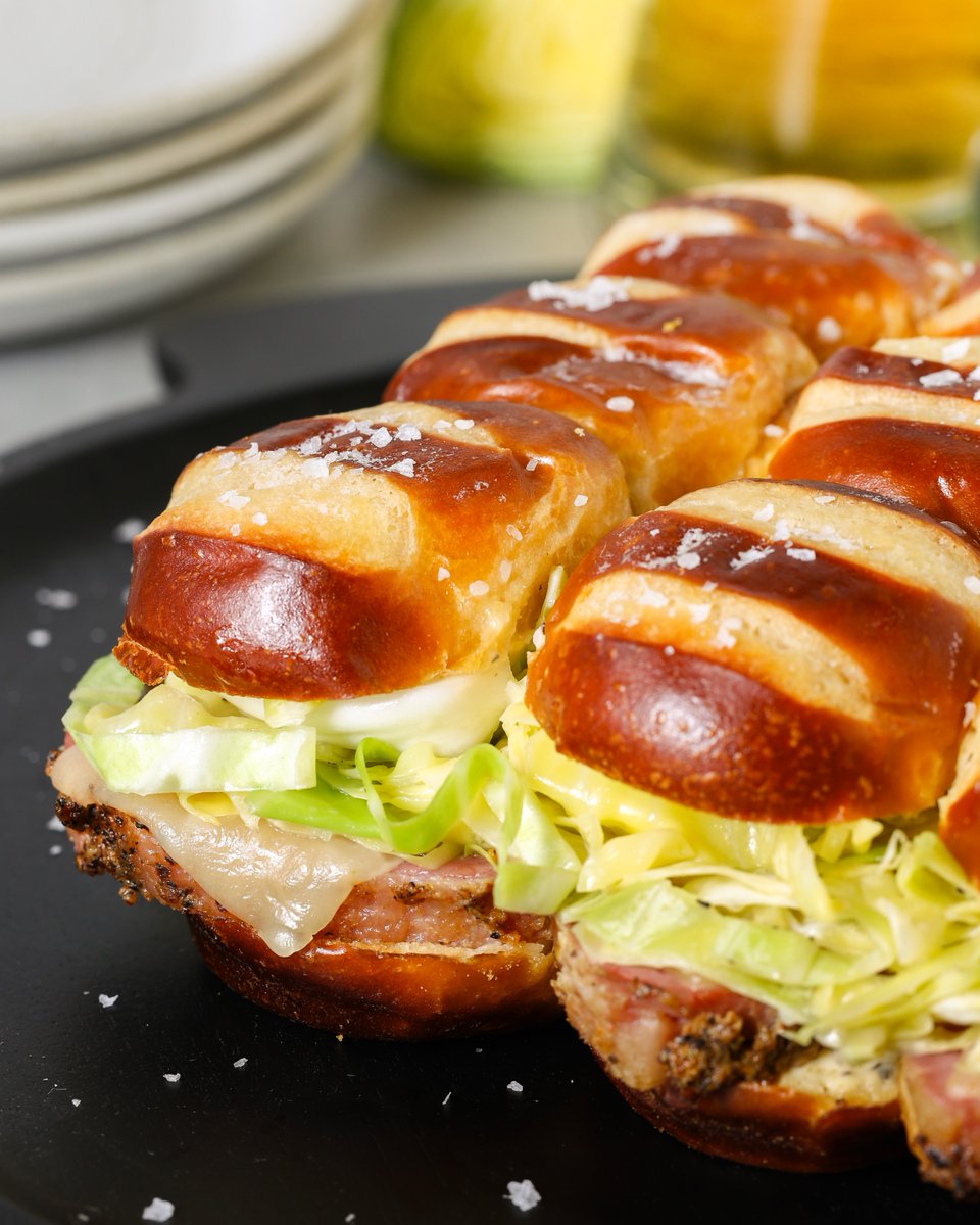 Tanimura&Antle tweet media