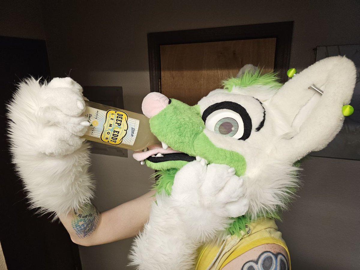 Neon 🔜 LVFC tweet media