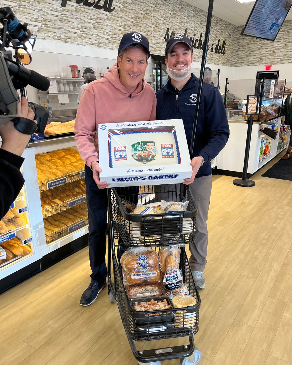 LisciosBakery's tweet photo. When @BobKellyFOX29  stops by, you know it’s going to be a good time!

We had a great time at our Glassboro store, giving Bob a look into what we do and how it all comes together. Catch the full Kelly Drives segment tomorrow at 7 PM on @FOX29philly.

#KellyDrives https://t.co/XP1PFUUjXX