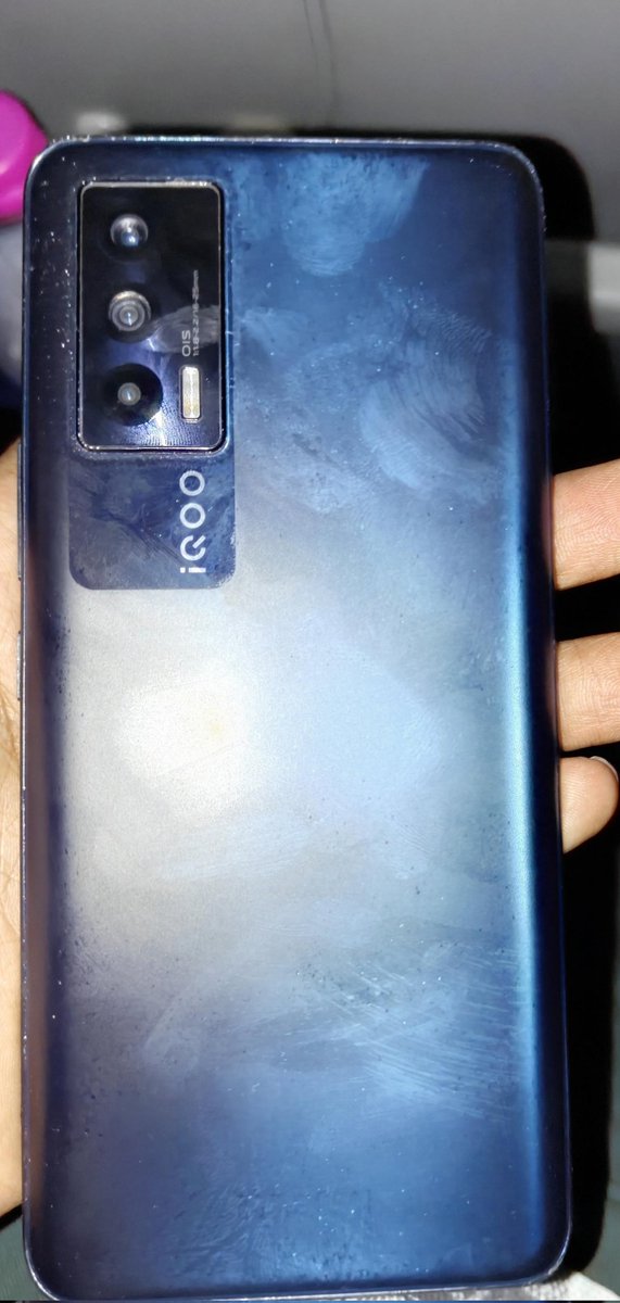 MDQuadeer756's tweet photo. Hey @IqooInd @Vivo_India - this is completely unacceptable!

I got my #iQ007 battery replaced.
Within 7 days, my phone died.
I need a resolution ASAP

#iQOO #Vivolndia @AmreliaRuhez @tech_burner @iamprasadtech @TrakinTech @ShokeenSanchit @GyanTherapy @TechnologyGyan7 https://t.co/QInjrBqaYS