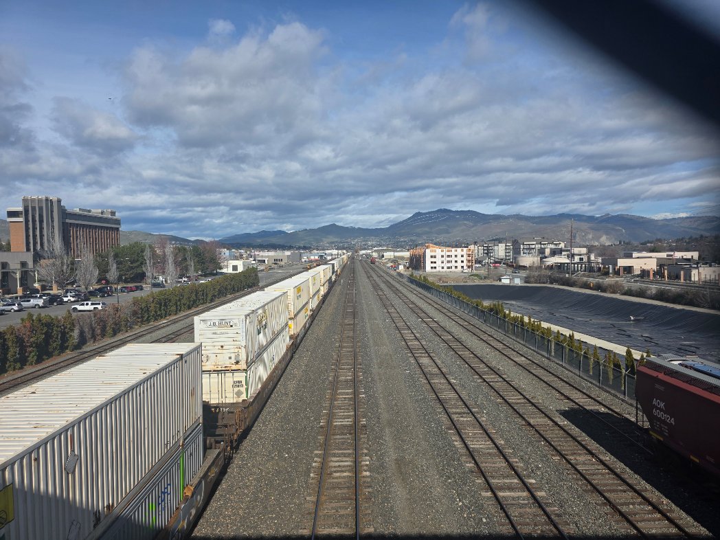 Matt who loves tacos so much he moved to Mexico. tweet media