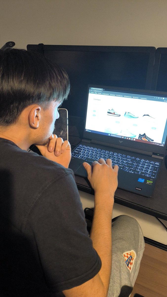 UDRO 🏀 👟 tweet media