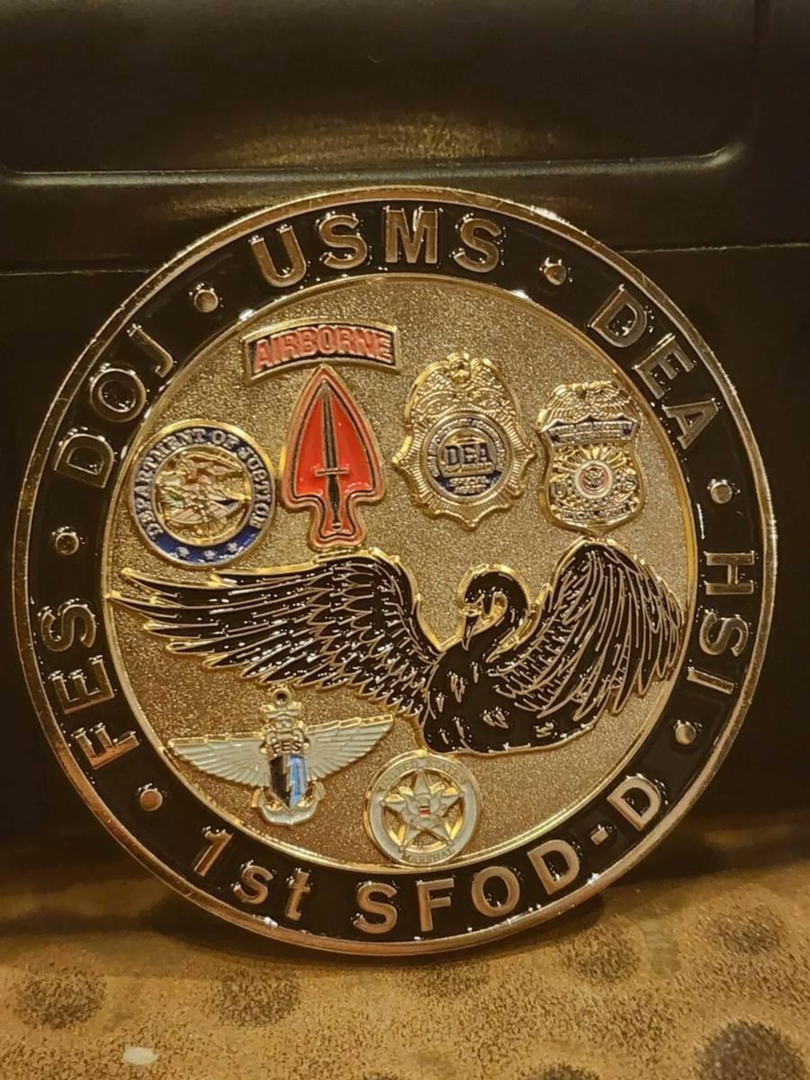 ElOficialdeCuartel tweet media