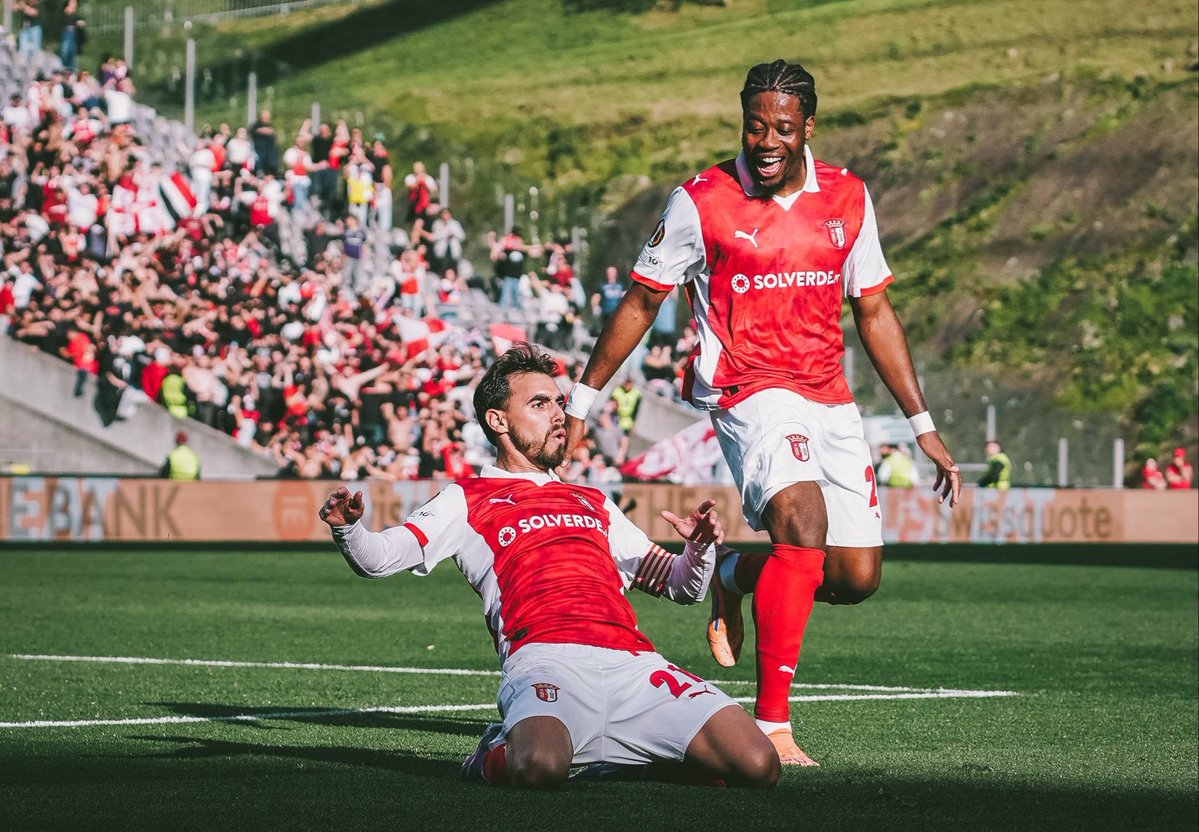 System Foot tweet media