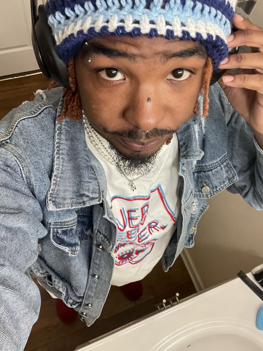 InsidePoddy tweet media