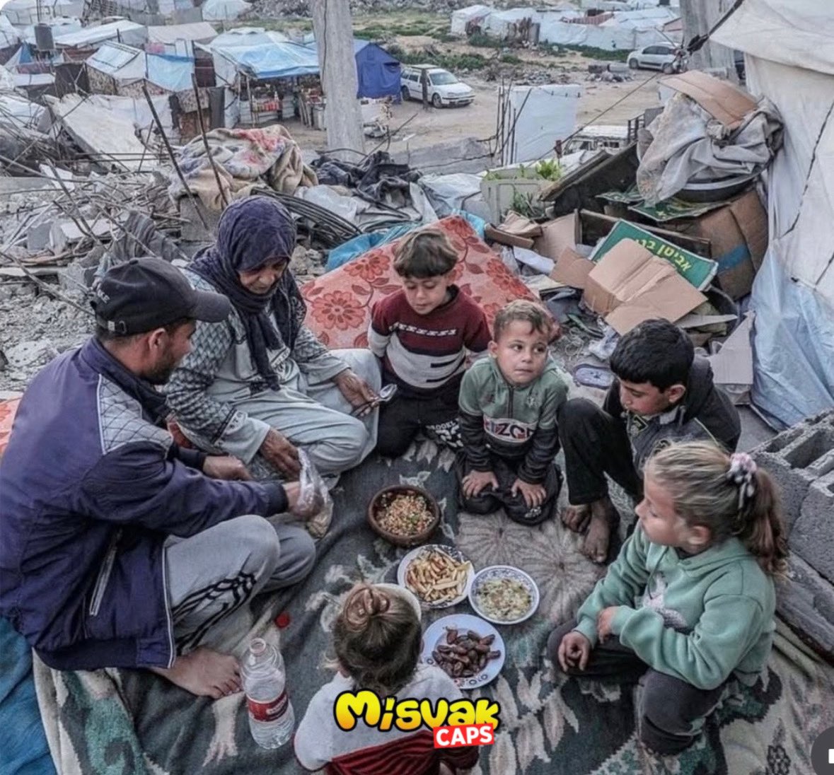 Allah’ım sen bizi bu foroğrafı paylaşmaktan başka bişey yapamadığımız için affet.