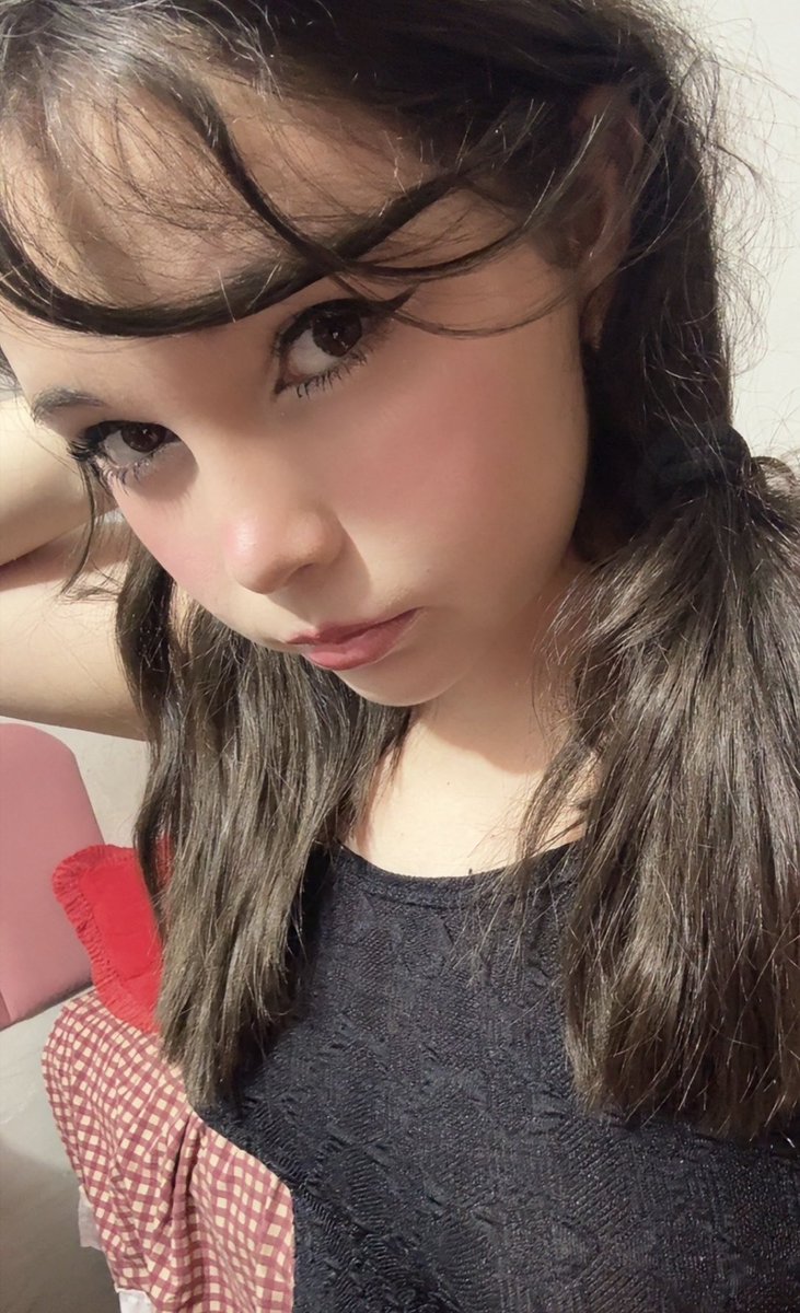 little alice tweet media