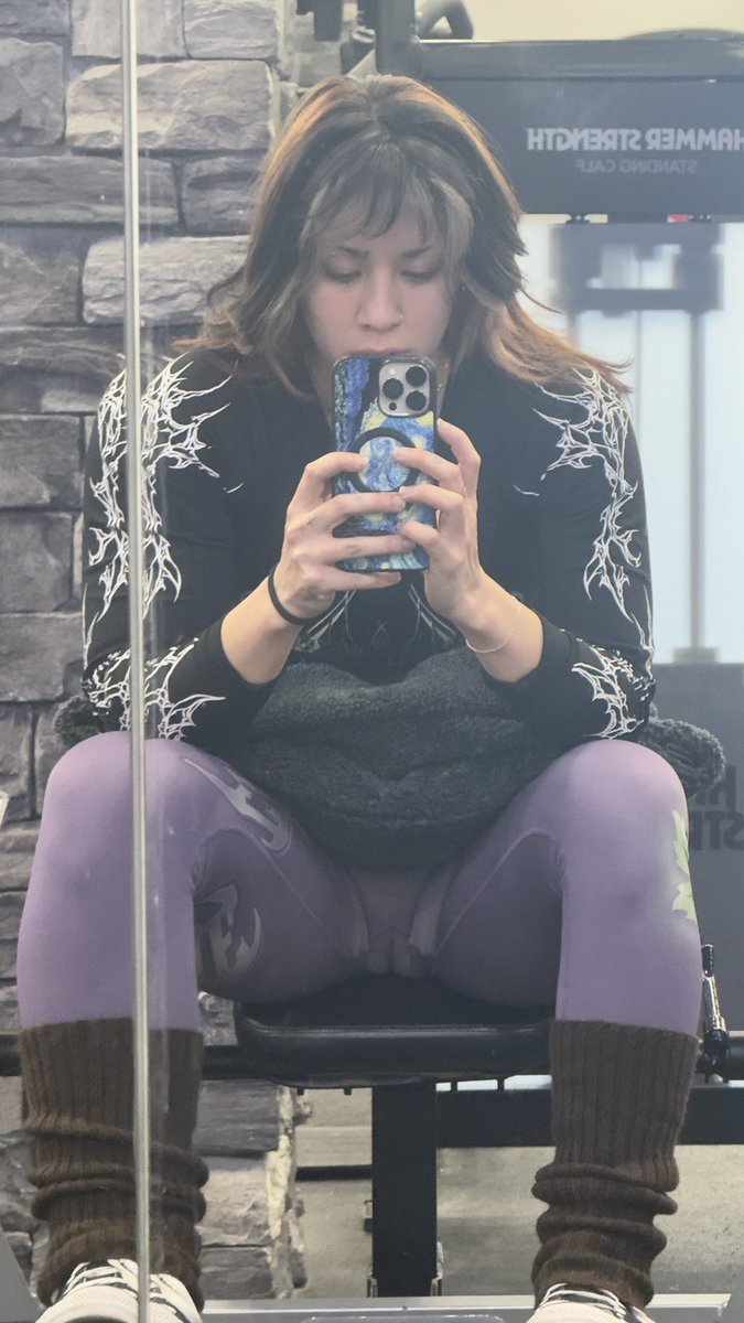 plz.callme.tovi✨💫 tweet media