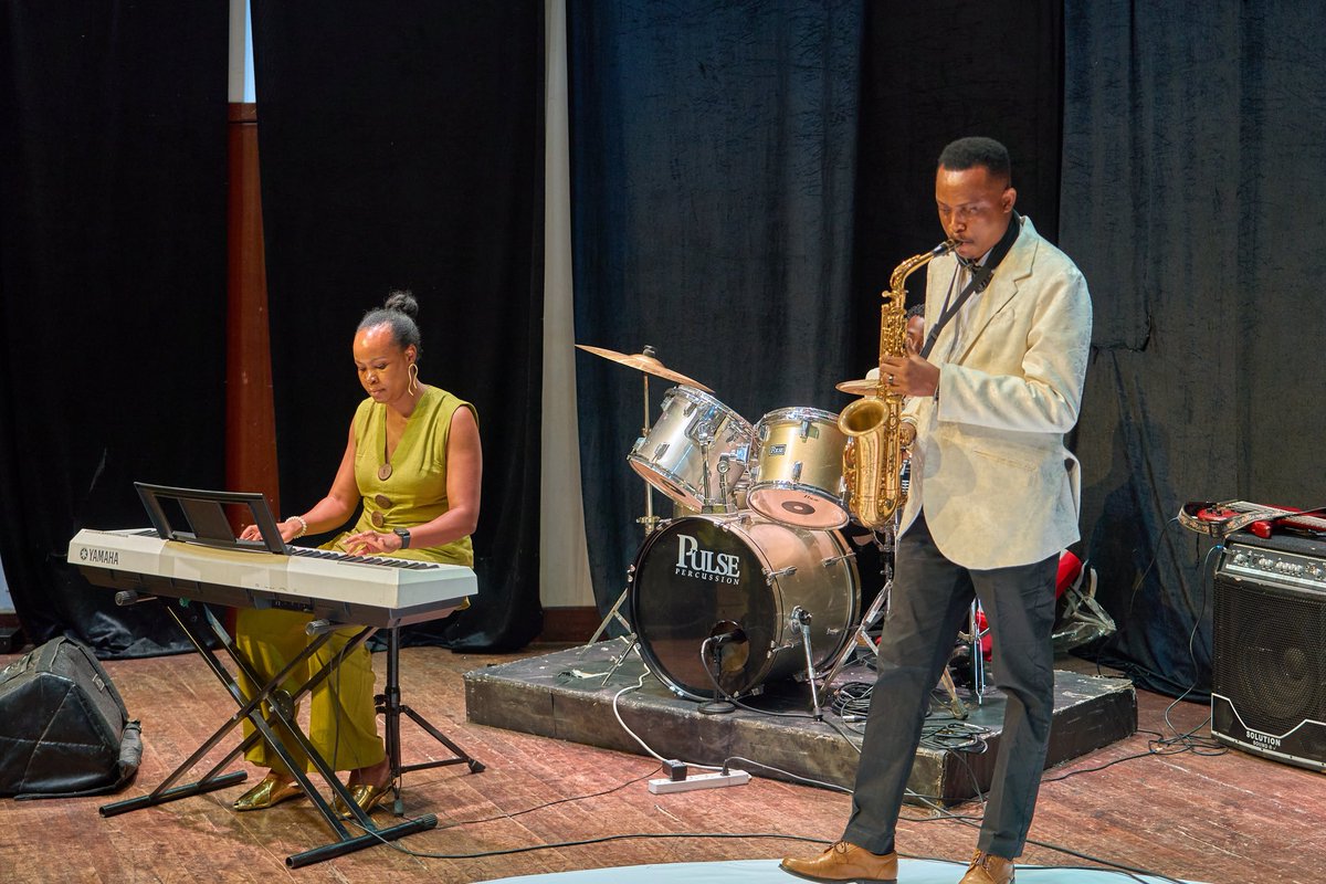 TheMusicExecutives tweet media