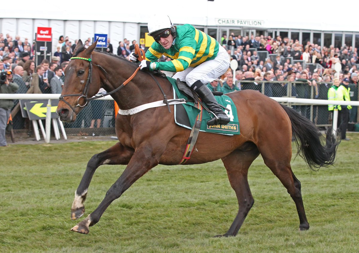 Ciarán Ó Deoráin tweet media