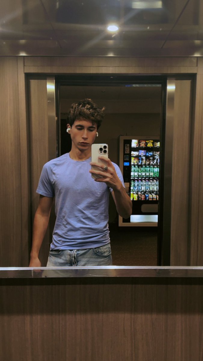 Prêstón Alfónső Párra Mejia Luca Matteo del Tóro tweet media