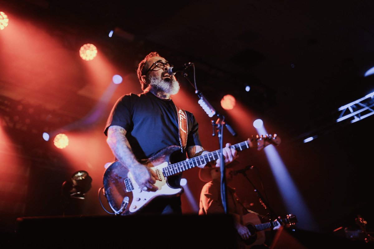 Aaron Lewis tweet media