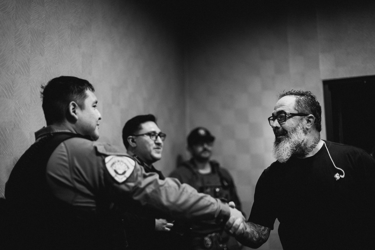 Aaron Lewis tweet media