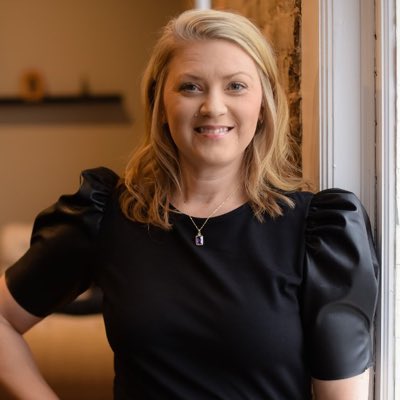 ShellieAyers's tweet photo. #NewProfilePic https://t.co/6TbpVSTqCV