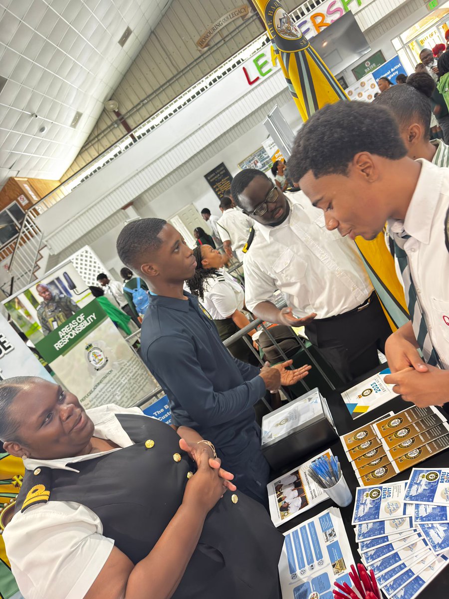 tced242's tweet photo. Inspiring the next generation, one conversation at a time.

Customs/Revenue Officers II Phiora Evans and Dwight Grant, together with Trainee Customs/Revenue Officers T’Arnold Johnson, Brinton Bain, and Jeremiah Butler, attended the Queen’s College Career Fair on, 18th March 2026. https://t.co/hwirRt94dl
