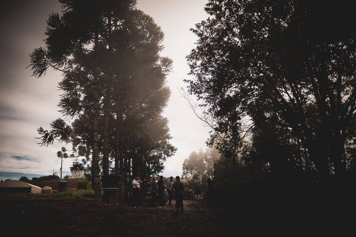 marchnhoo's tweet photo. custa nada apoiar um fotografo https://t.co/ryM6qw83Jx