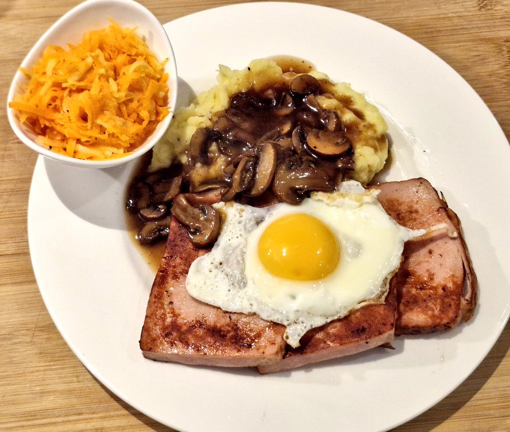 Doktor Eder tweet media