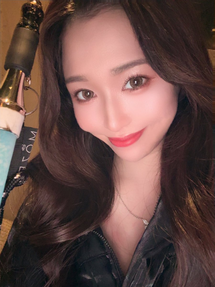 月嶋ちか tweet media