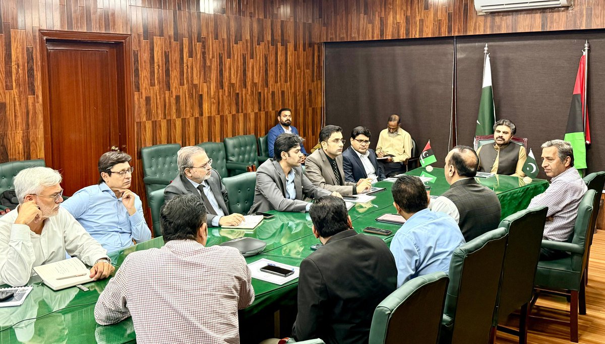 Today’s meeting, chaired by Sindh Local Government Minister <a href="/SyedNasirHShah/">Syed Nasir Hussain Shah</a> with #LTP project officials including PD Fahim Chachar, MC Lyari <a href="/HammadNDKhan/">HammadNDkhan</a>, reviewed progress on the Lyari Transformation Project Phases I &amp; II. Under the vision of Chairman <a href="/BBhuttoZardari/">Bilawal Bhutto Zardari</a>, key plans