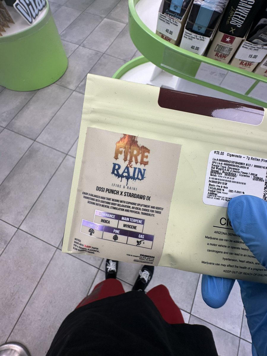cigaweedsaz's tweet photo. MARS HOTEL &amp; FIRE AND RAIN Rollie packs are in stock now at @GREENPHARMSaz 💚 https://t.co/k9Inf2k8eO