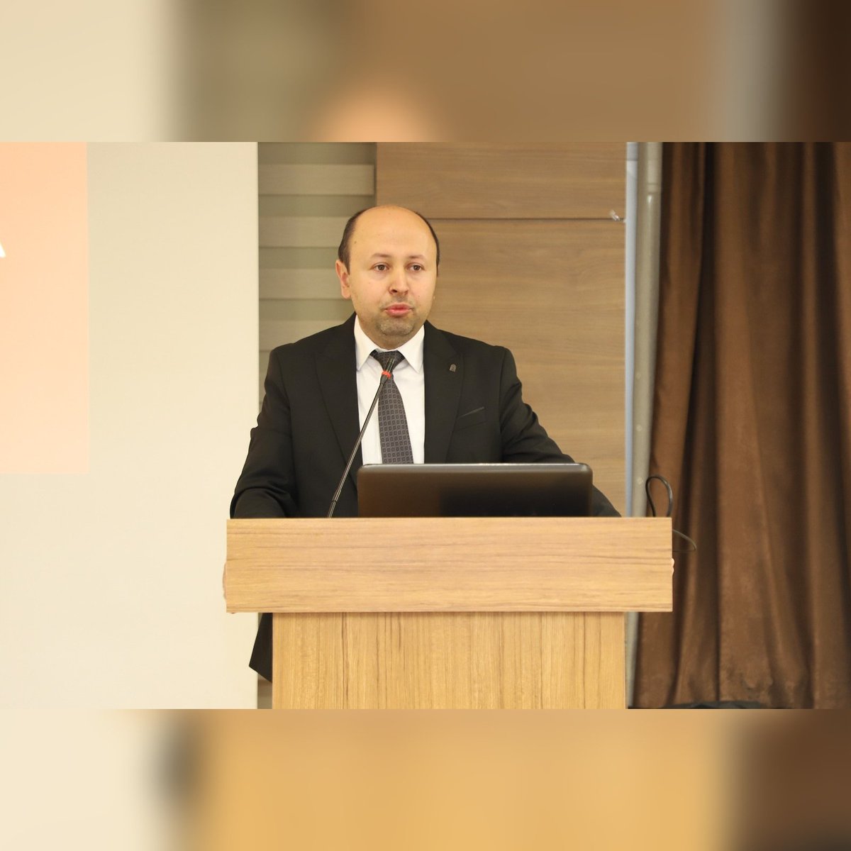 AybuDilmer's tweet photo. AYBÜ DİLMER’in düzenlediği iftar programı, Rektörümüz Sayın Prof. Dr. Ali Cengiz Köseoğlu ve TÜRKSOY Türkiye Temsilcisi Sayın Doç. Dr. Kutalmış Yalçın’ın katılımıyla gerçekleştirildi. Ramazan’ın bereketi, uluslararası öğrencileri bir araya getirdi.
@ybuankara @acengizkoseoglu https://t.co/czNUBBqaDF