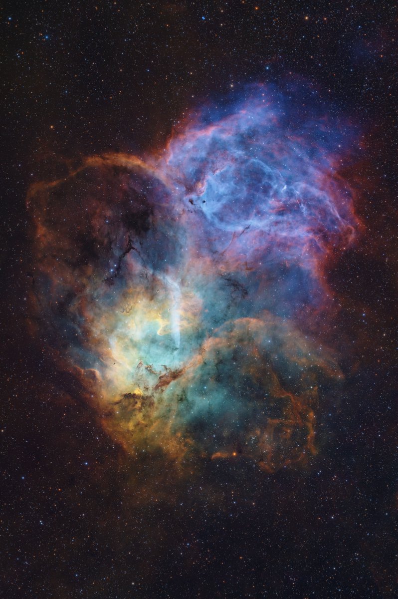 AstroBin.com tweet media