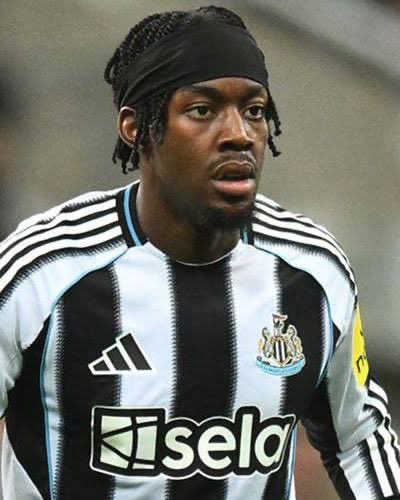 utdWiley's tweet image. Is Anthony Elanga bagging a hattrick at Camp Nou? 
#BARNEW #UCLNight