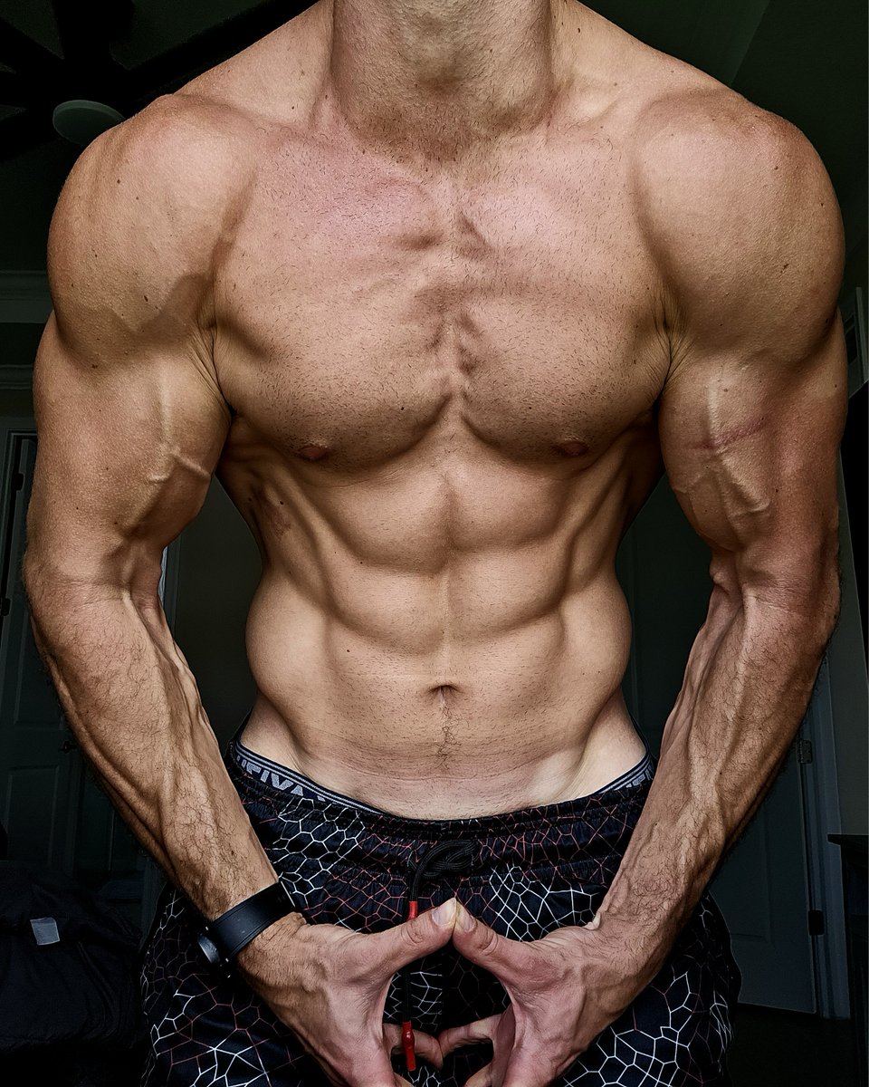 Jake Orion 300k - Onlyfans.com/jakeorion93 50% OFF tweet media