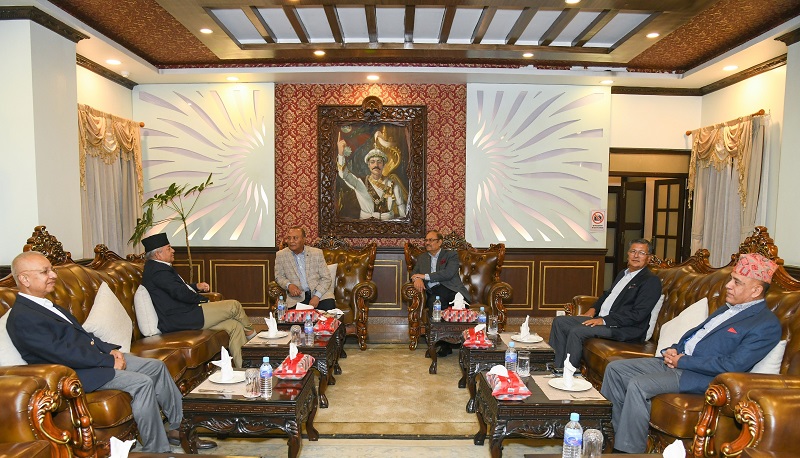 प्रधानसेनापति सिग्देलद्वारा समसामयिक परिस्थितिबारे छलफल
aashanews.com/archives/135812