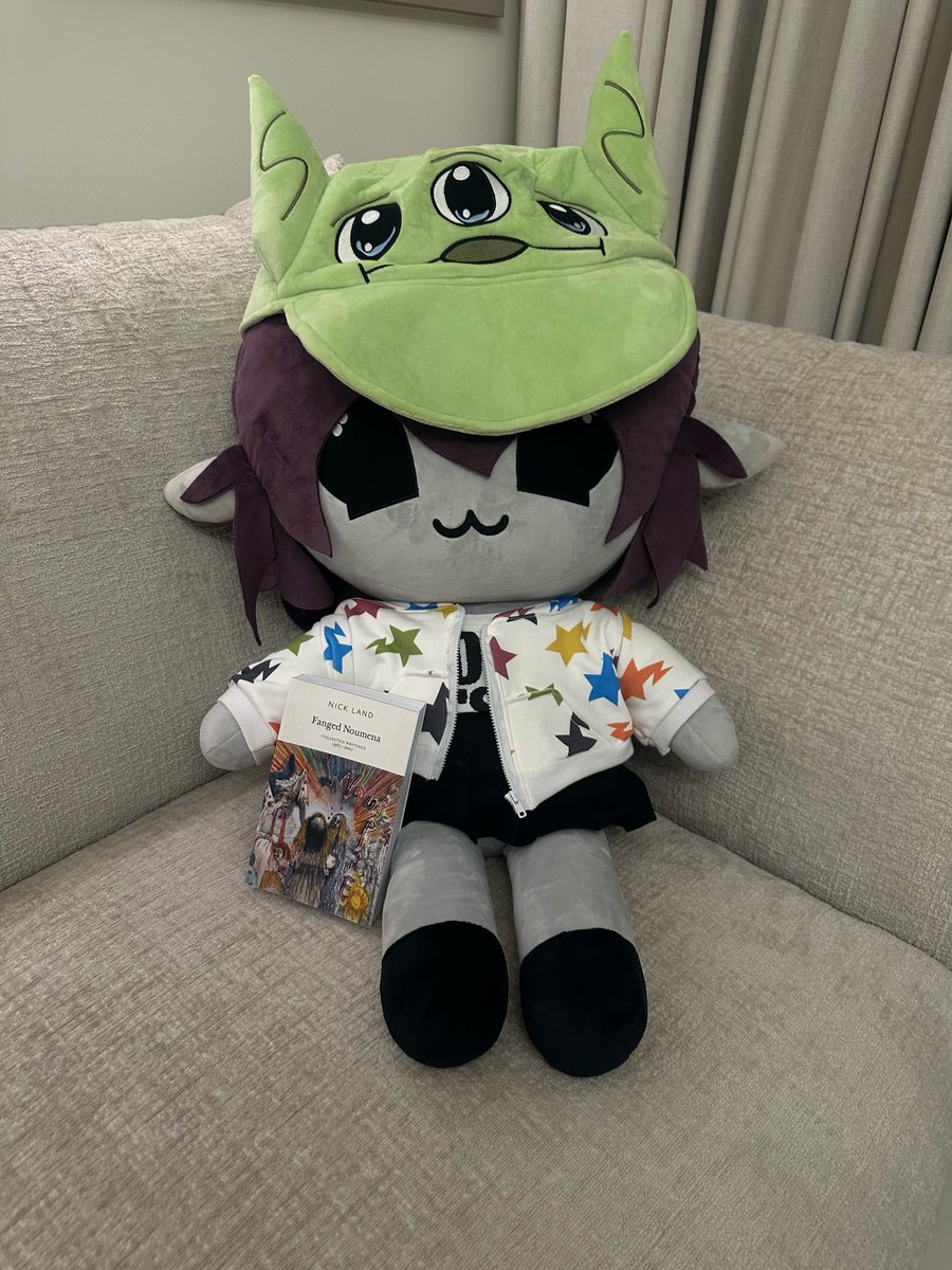 MontBlanc tweet media