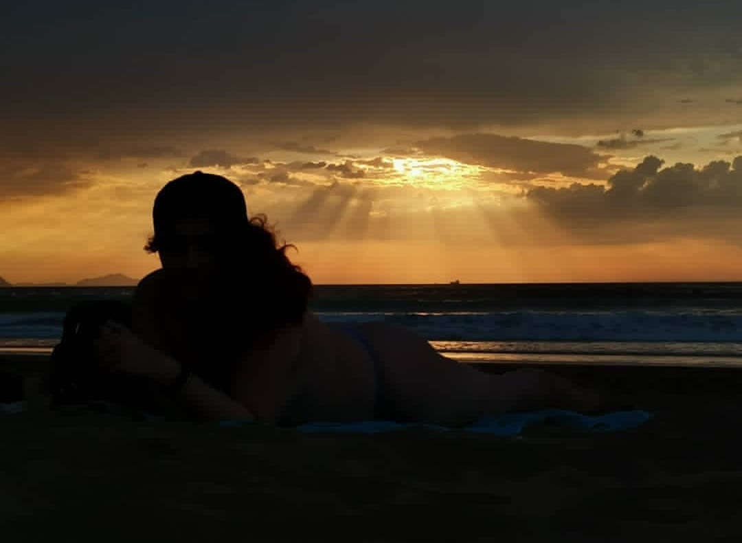 KuroNudeArt's tweet photo. Clouds, sun, hair ☀️

#alternativemodels #artisticnude #rebirth #bodypositivity #cuerposreales

https://t.co/3vLK75hFD3 https://t.co/77XTu0mhru