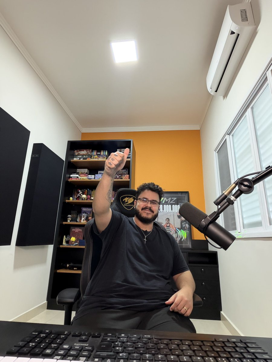 Lucas A.R.T. tweet media