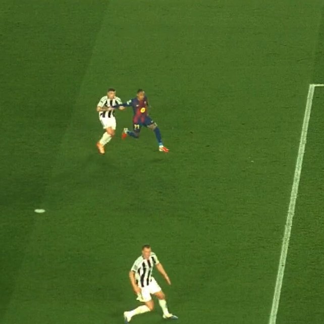 The Touchline | 𝐓 tweet media