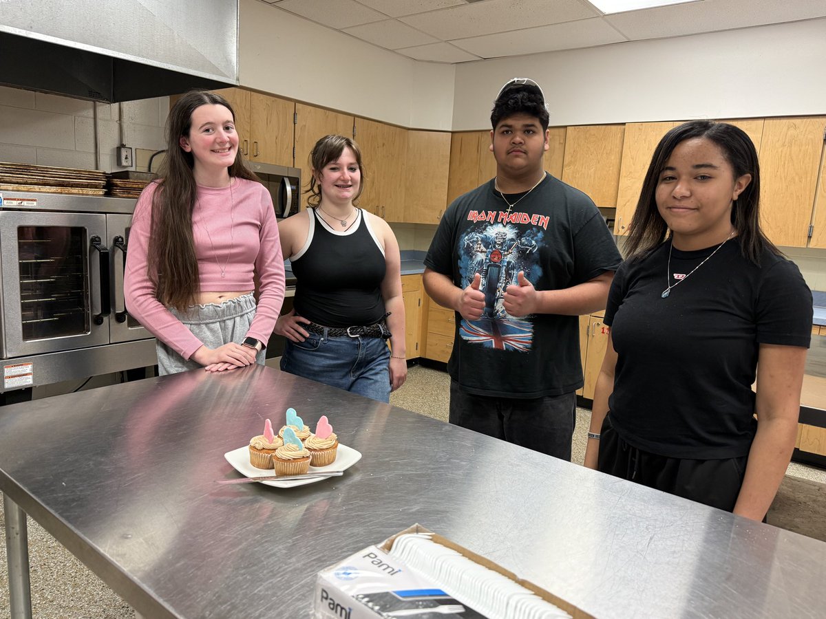 𝕂𝕖𝕞𝕡𝕤𝔸𝕔𝕒𝕕𝕖𝕞𝕪 tweet media