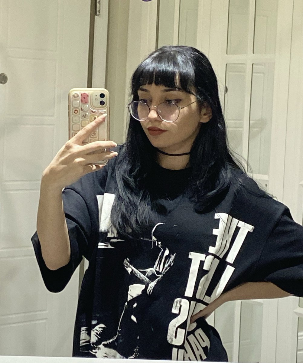 nue ★༄ tweet media