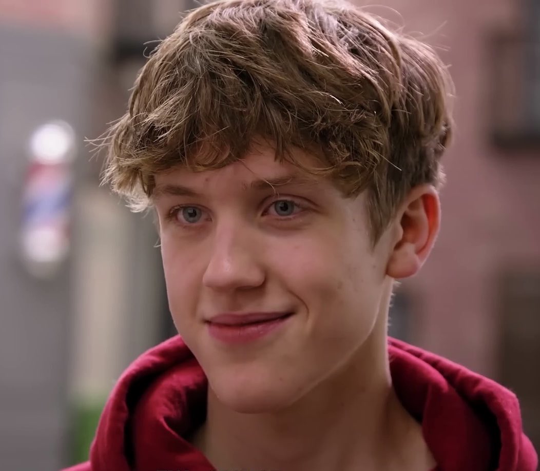 DiscussingFilm tweet media