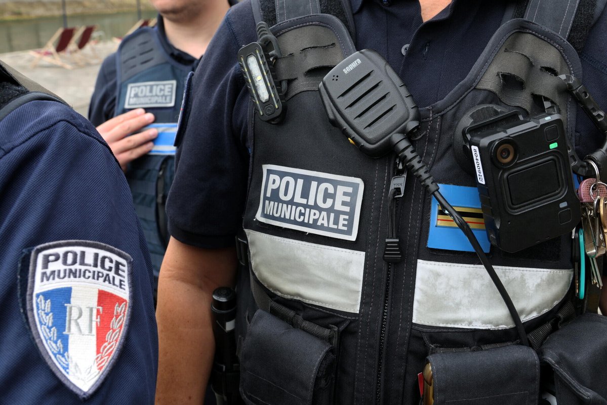 Le Parisien tweet media