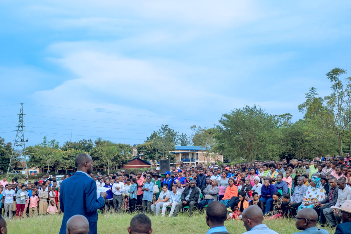 Uyu munsi, mu Murenge wa Matimba hakomereje ubukangurambaga bwo kurwanya no gukumira ibiyobyabwenge. Ubu bukangurambaga bwitabiriwe n’Abagize Inama y’Umutekano itaguye y’Intara y’Iburasirazuba n’Akarere ka Nyagatare n’abaturage bo muri uyu Murenge. 

Muri ubu bukangurambaga