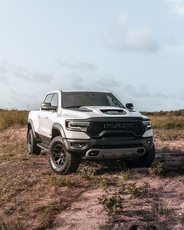 EarnhardtDodge's tweet image. Mud, sweat, and gears. #RAMTRX 
📸: @trx_vroom